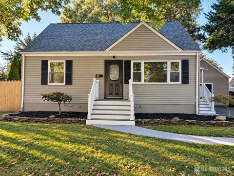Homes For Sale - 19 E Zoller Road<br/> East Brunswick, NJ 08816