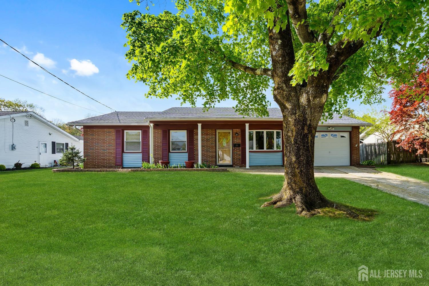 32 Drake Avenue, Monroe Township, New Jersey image 1