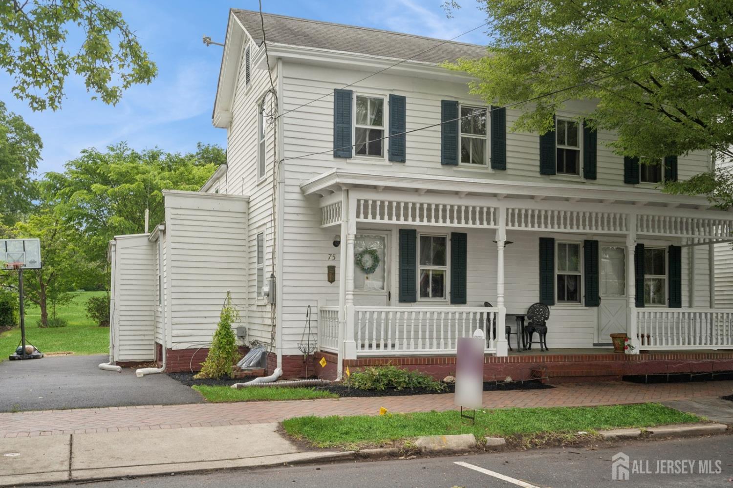 75 N Main Street, Cranbury, New Jersey image 2