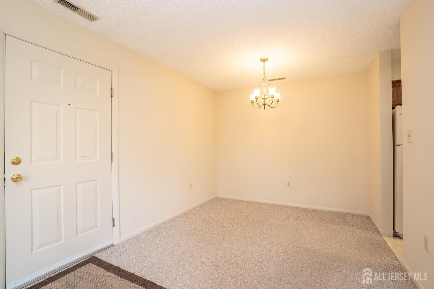 5108 Ravens Crest Drive, Plainsboro, New Jersey image 9