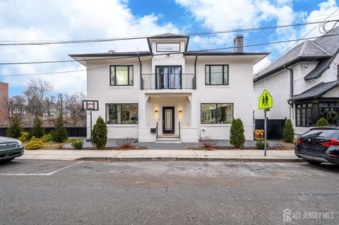88 Sterling Avenue, Weehawken, NJ 07086 - MLS#: 2513355R