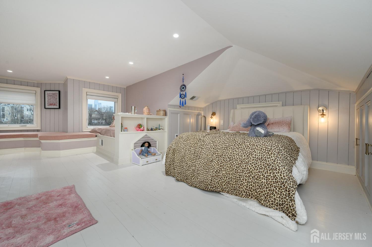 88 Sterling Avenue, Weehawken, New Jersey image 19