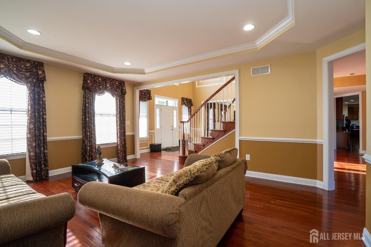 34 Drost Lane, Hillsborough, New Jersey image 18