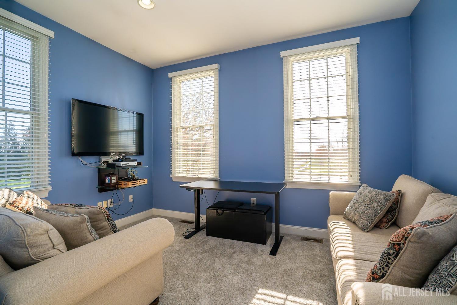 34 Drost Lane, Hillsborough, New Jersey image 12