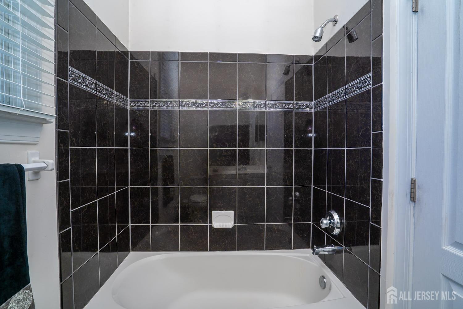 34 Drost Lane, Hillsborough, New Jersey image 15