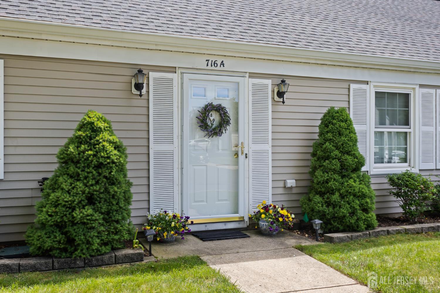 716 Victoria Court A