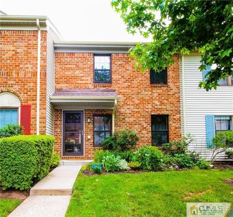 Townhouse For Rent - 123 Pear Tree Lane<br/> Franklin, NJ 08823
