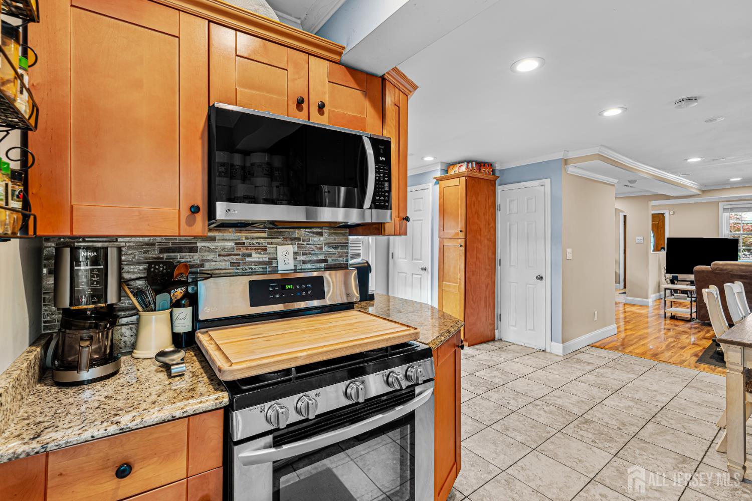 249 Garfield Avenue, Old Bridge, New Jersey image 17
