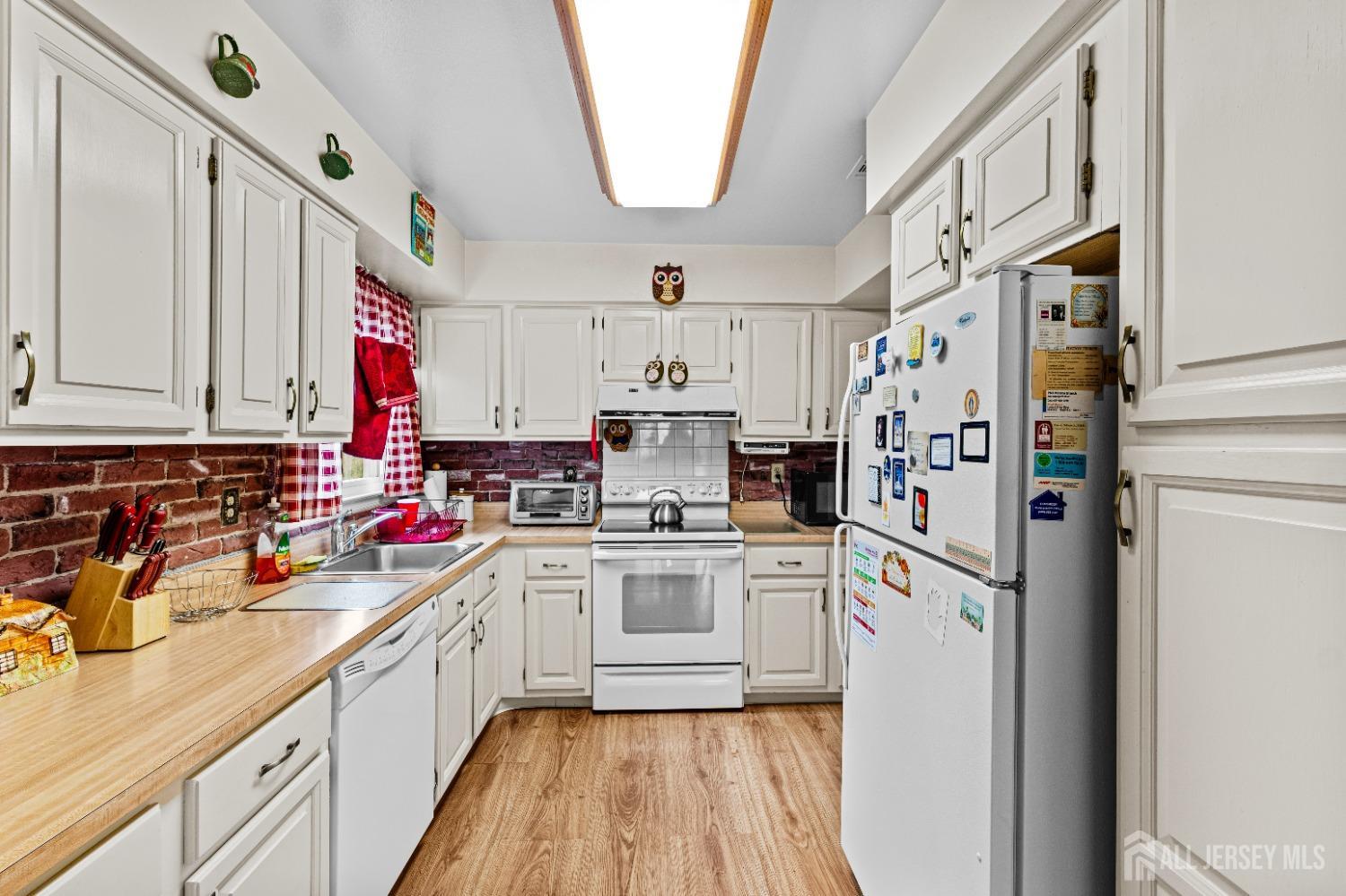 608 Winchester Lane #C, Monroe Township, New Jersey image 10
