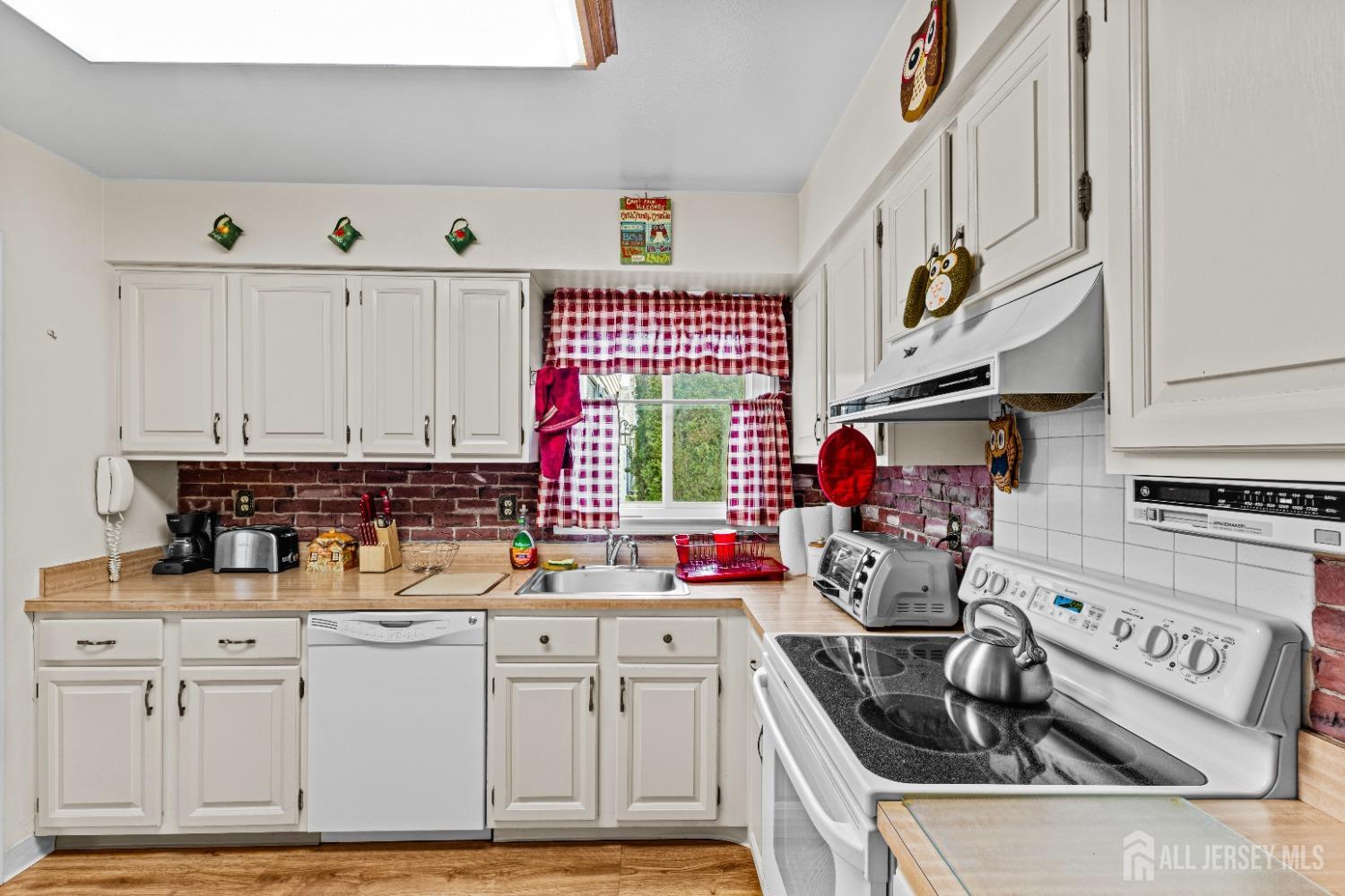 608 Winchester Lane #C, Monroe Township, New Jersey image 11
