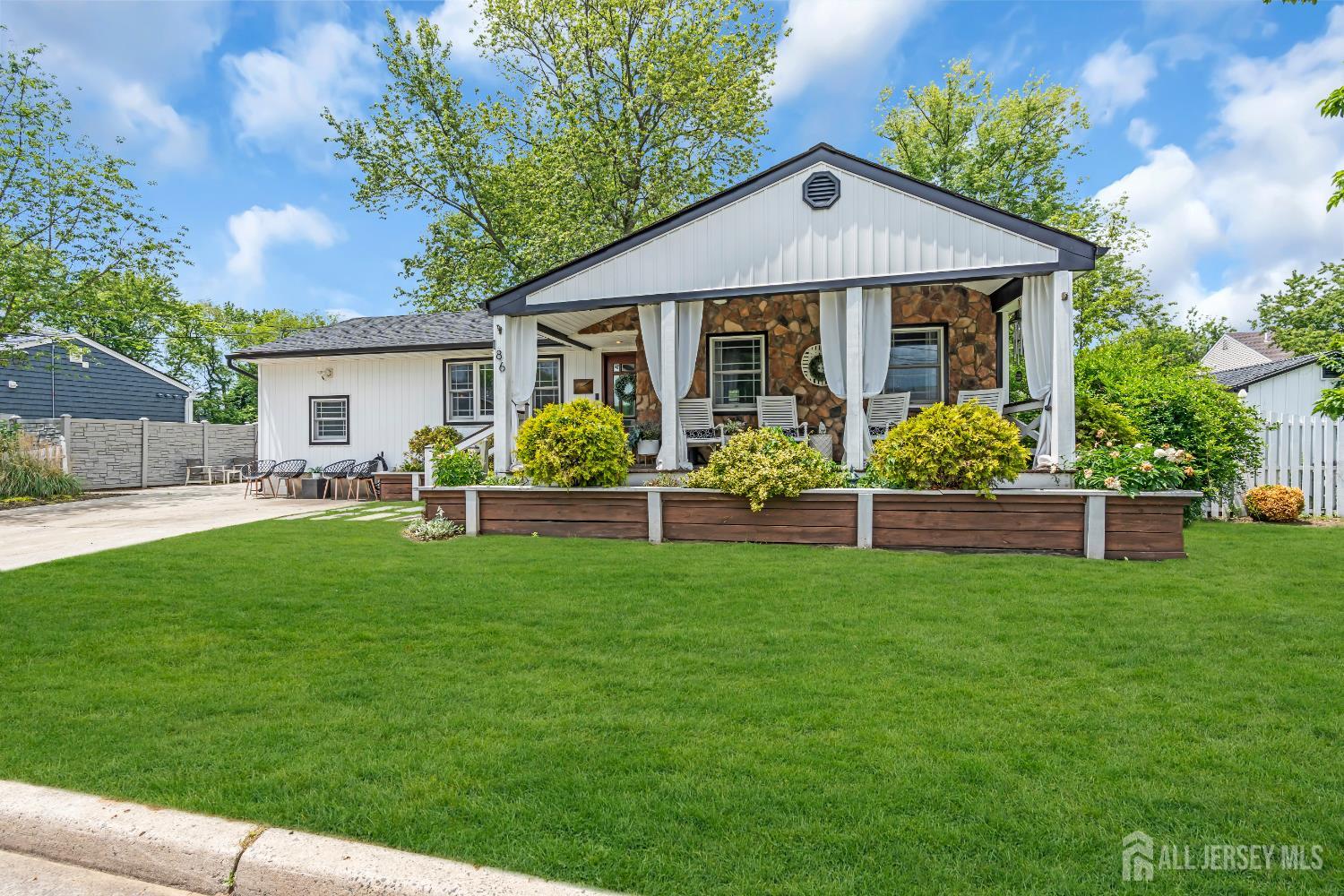 186 Lohsen Avenue, Middletown, New Jersey image 4
