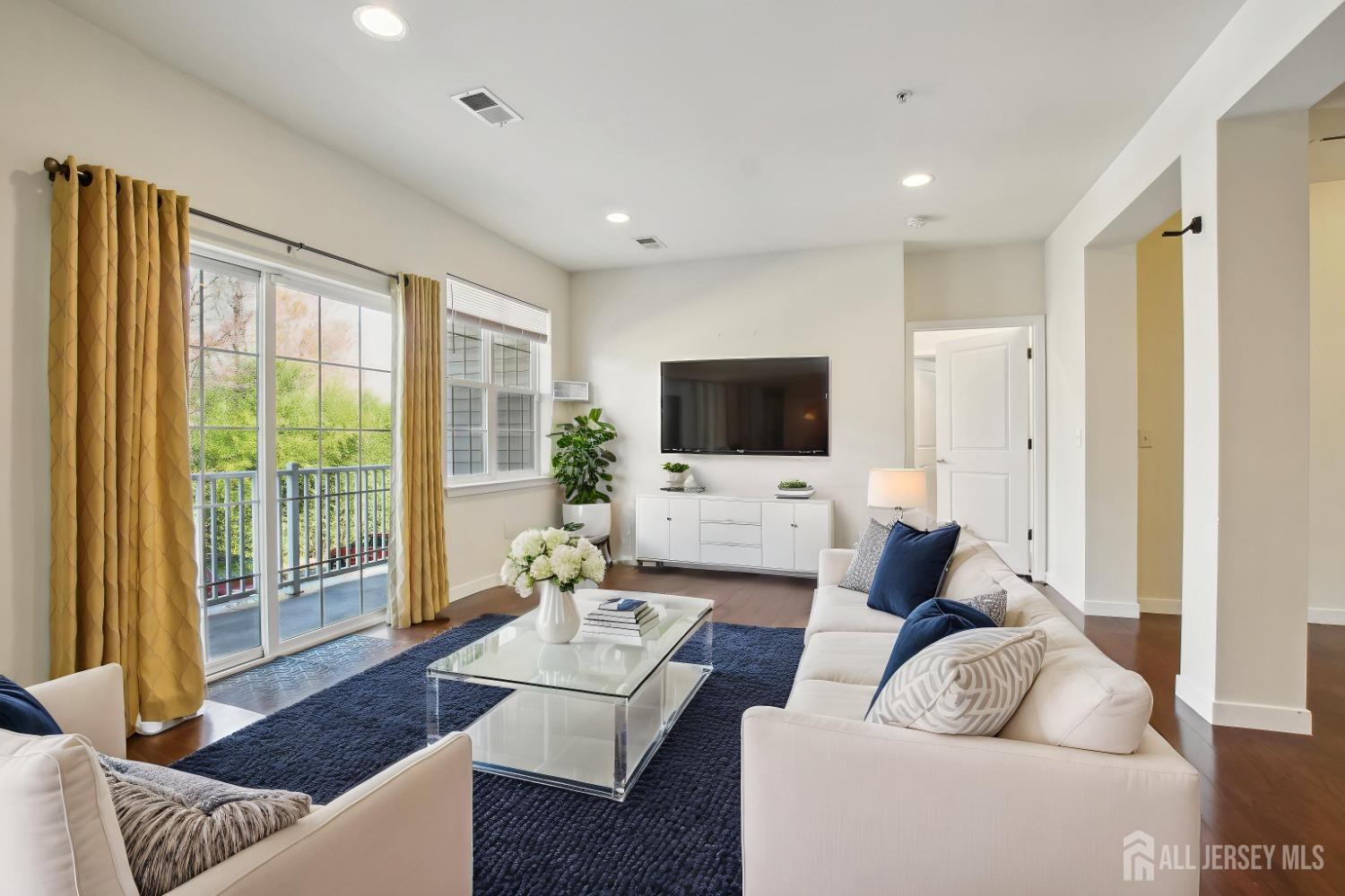 424 Tower Boulevard, Piscataway, New Jersey image 5