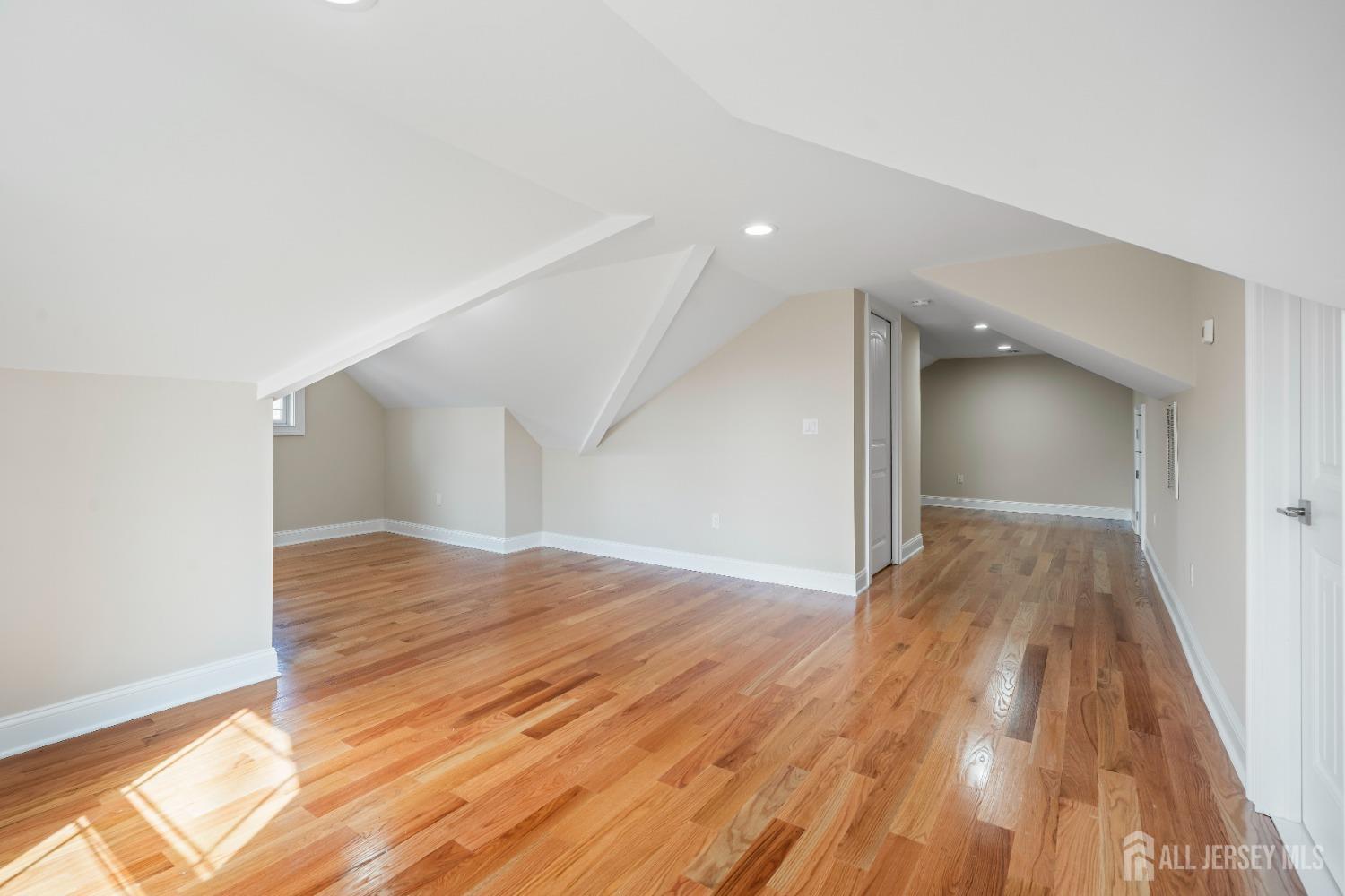 118 Cambridge Road, Westfield, New Jersey image 36