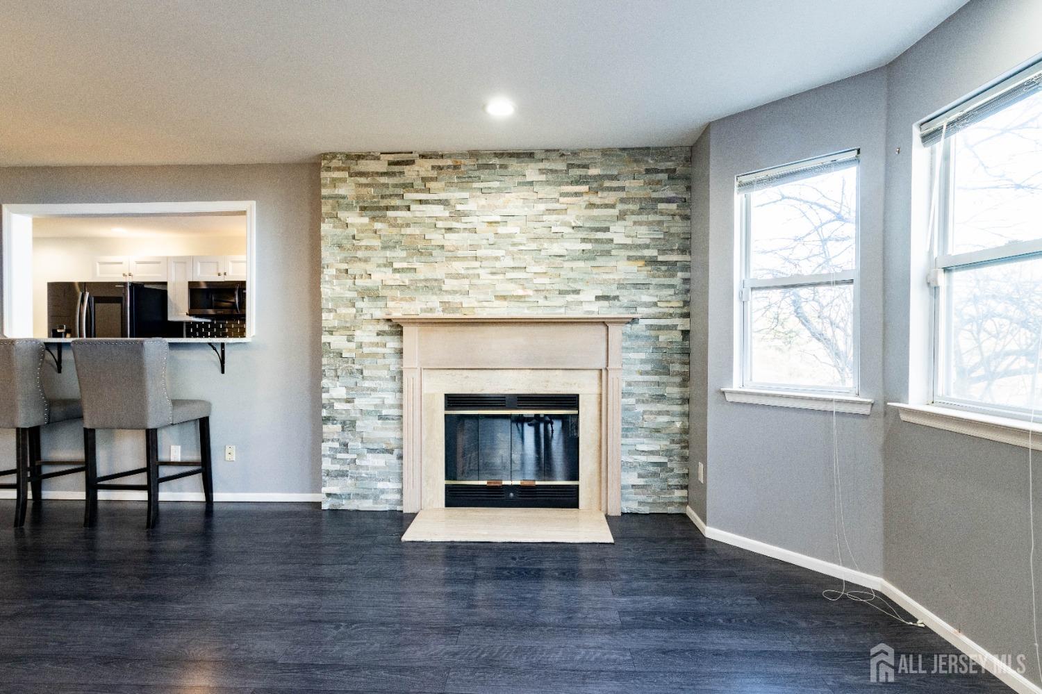 Piscataway, New Jersey 08854, United States, 2 Bedrooms Bedrooms, ,2 BathroomsBathrooms,Residential,Active,98620