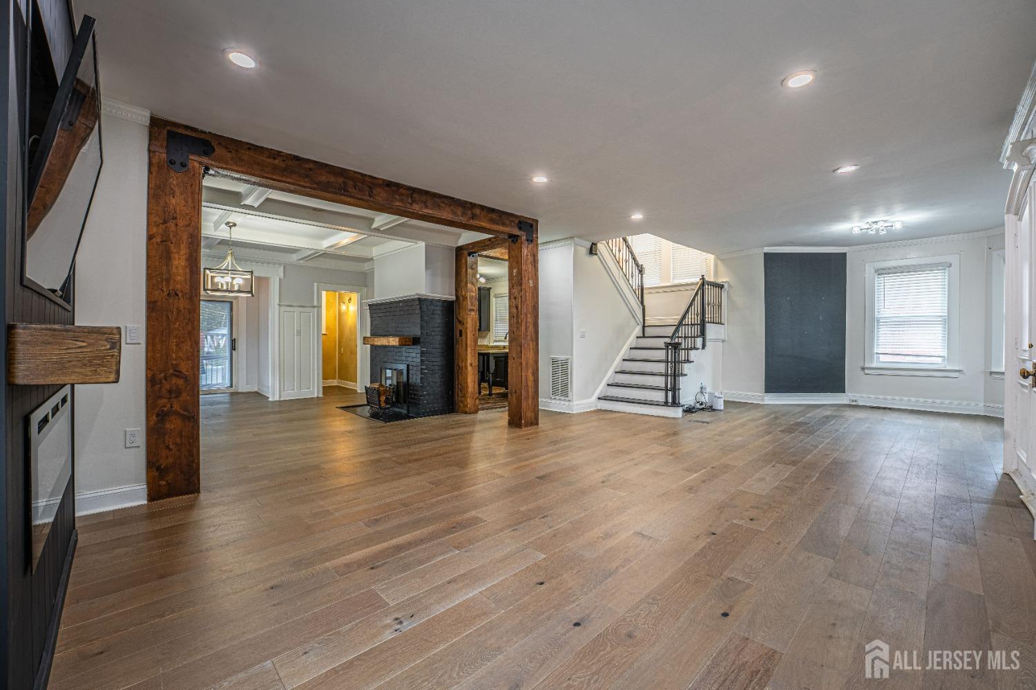 439 Union Avenue, Elizabeth, New Jersey image 9