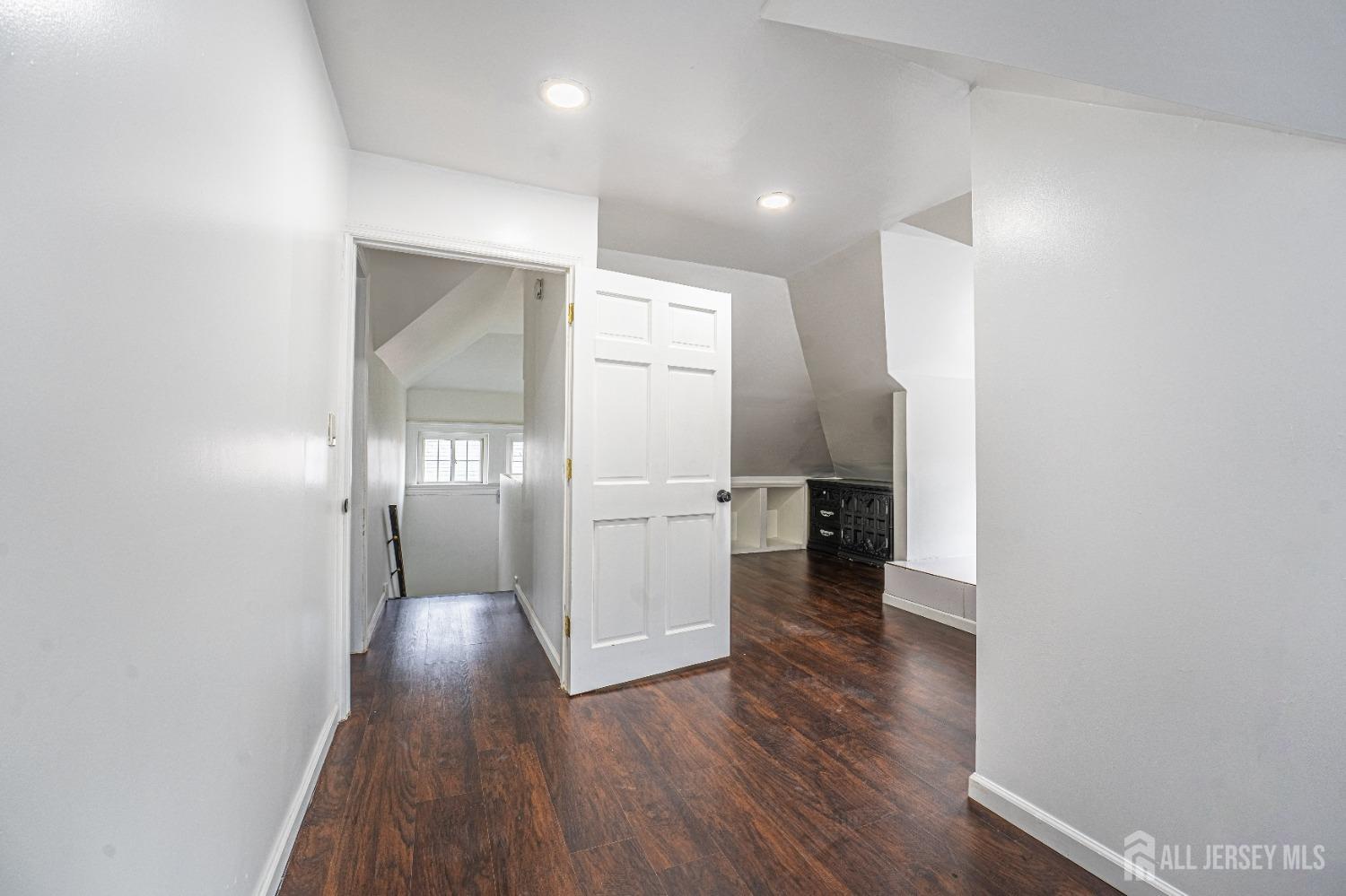 439 Union Avenue, Elizabeth, New Jersey image 23
