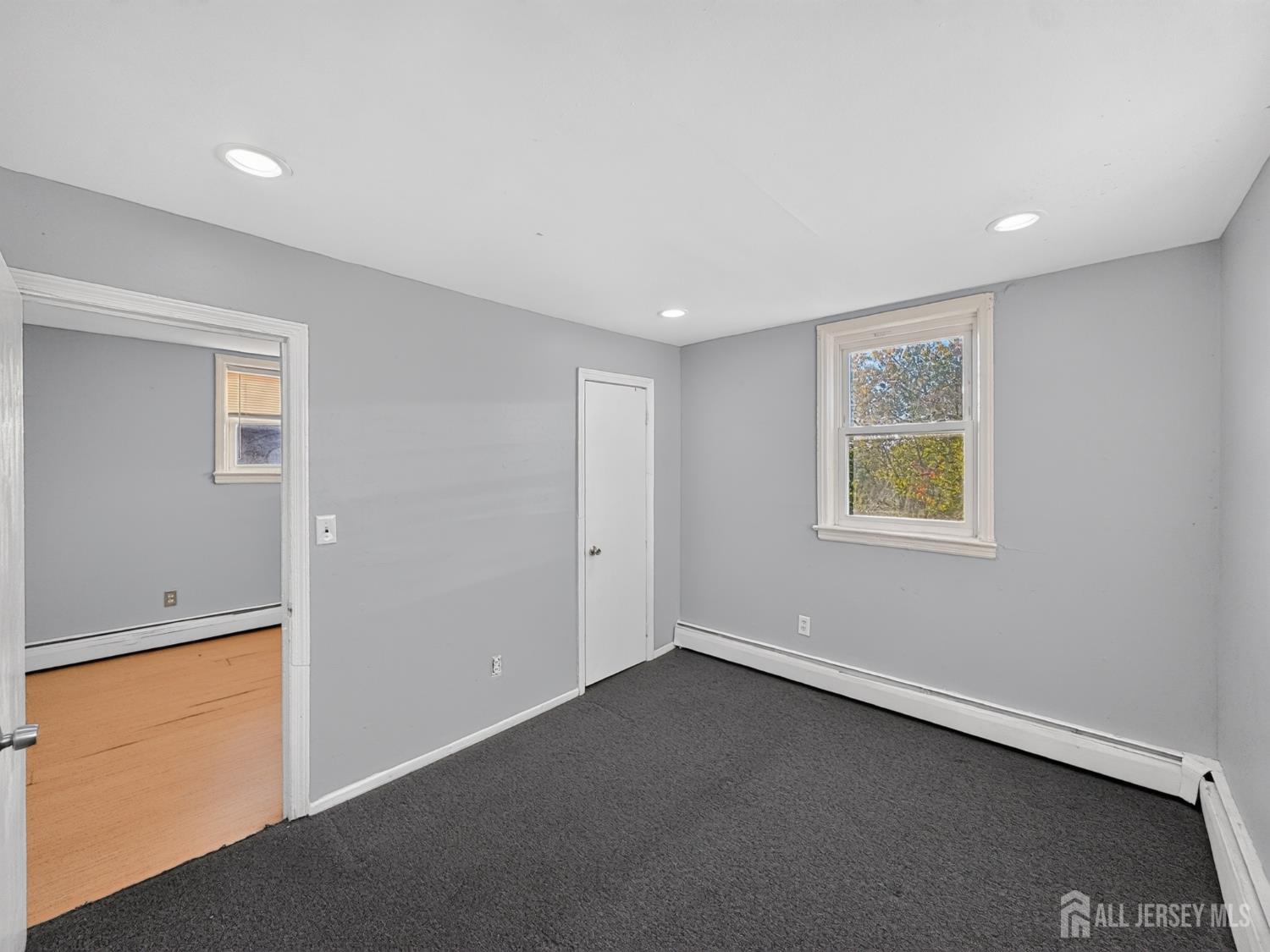 725 Parker Street 3