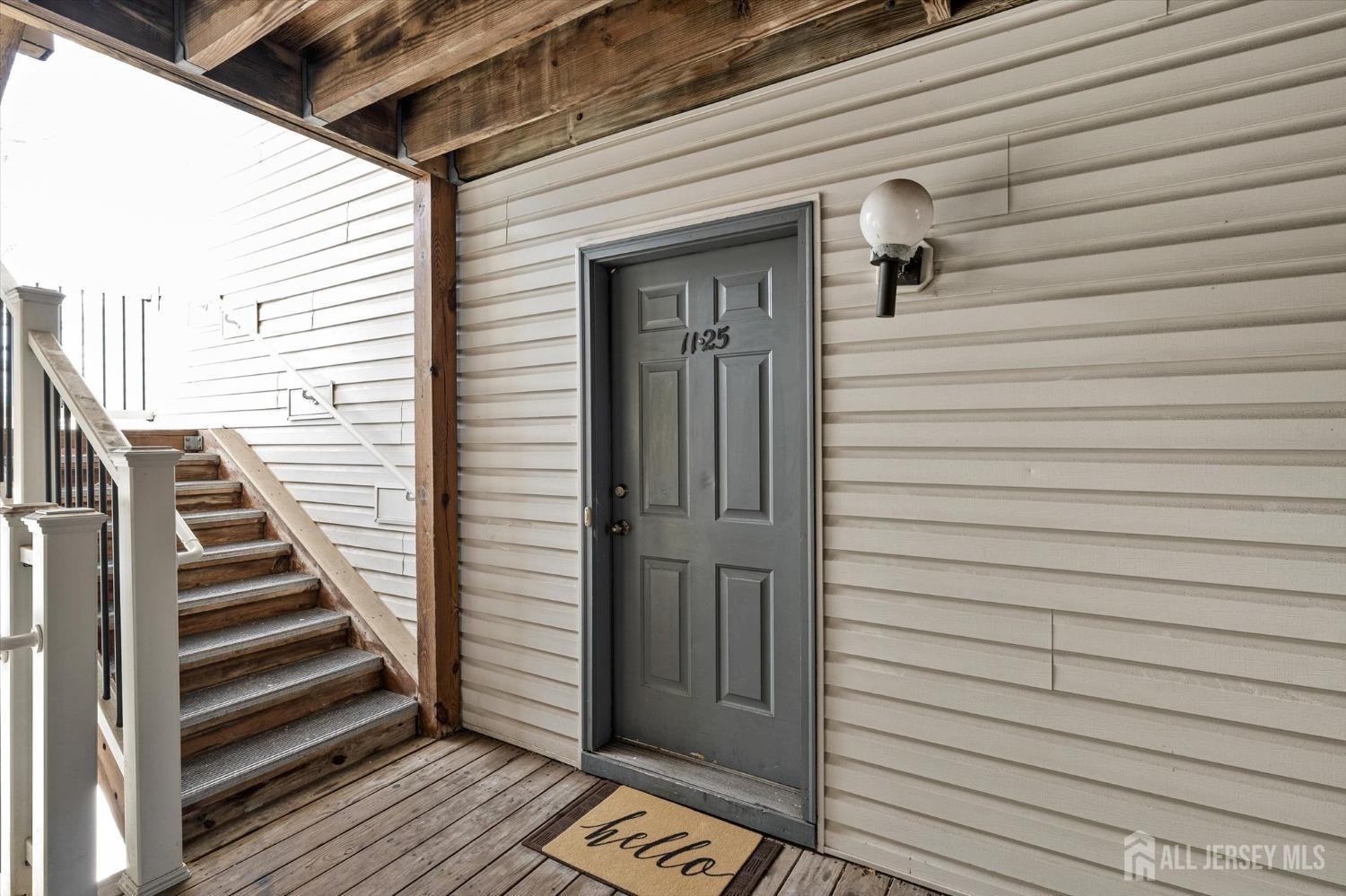1125 Waterford Drive, Middlesex, New Jersey image 4