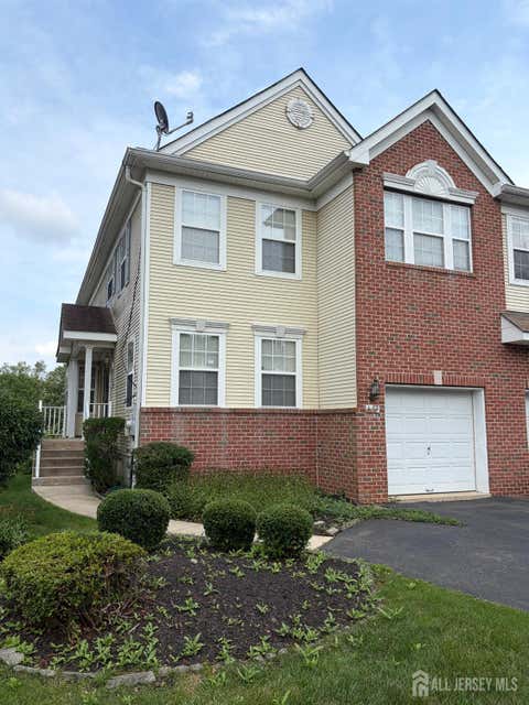 Townhouse For Rent - 193 Fountayne Lane<br/> Lawrence, NJ 08648