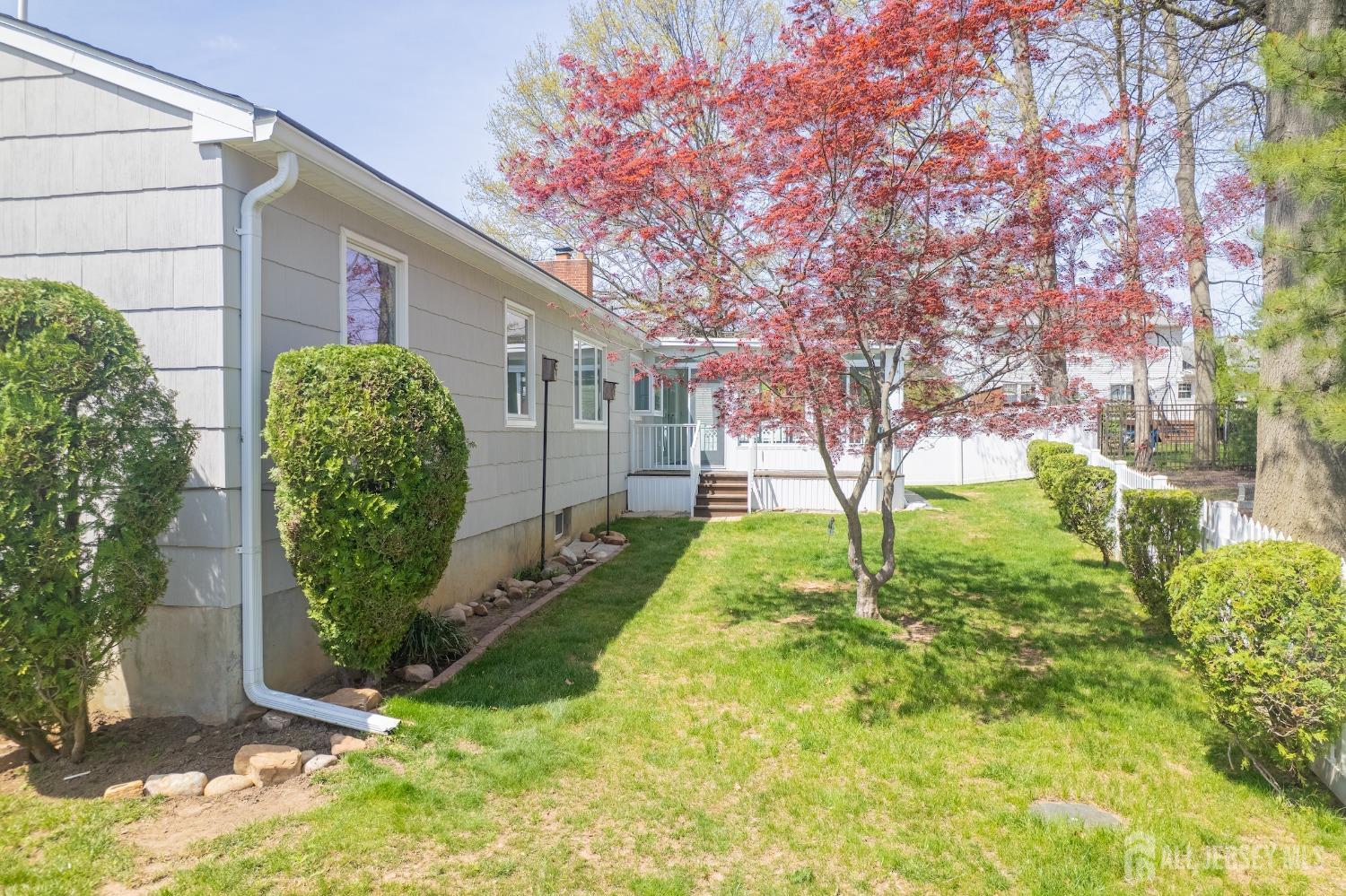 199 N Brook Drive, Milltown, New Jersey image 36