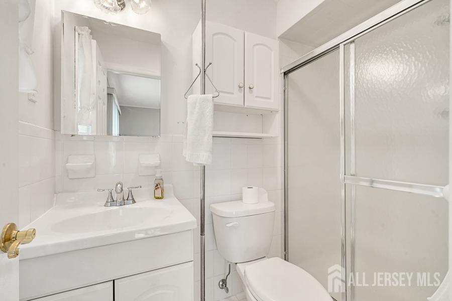 199 N Brook Drive, Milltown, New Jersey image 16