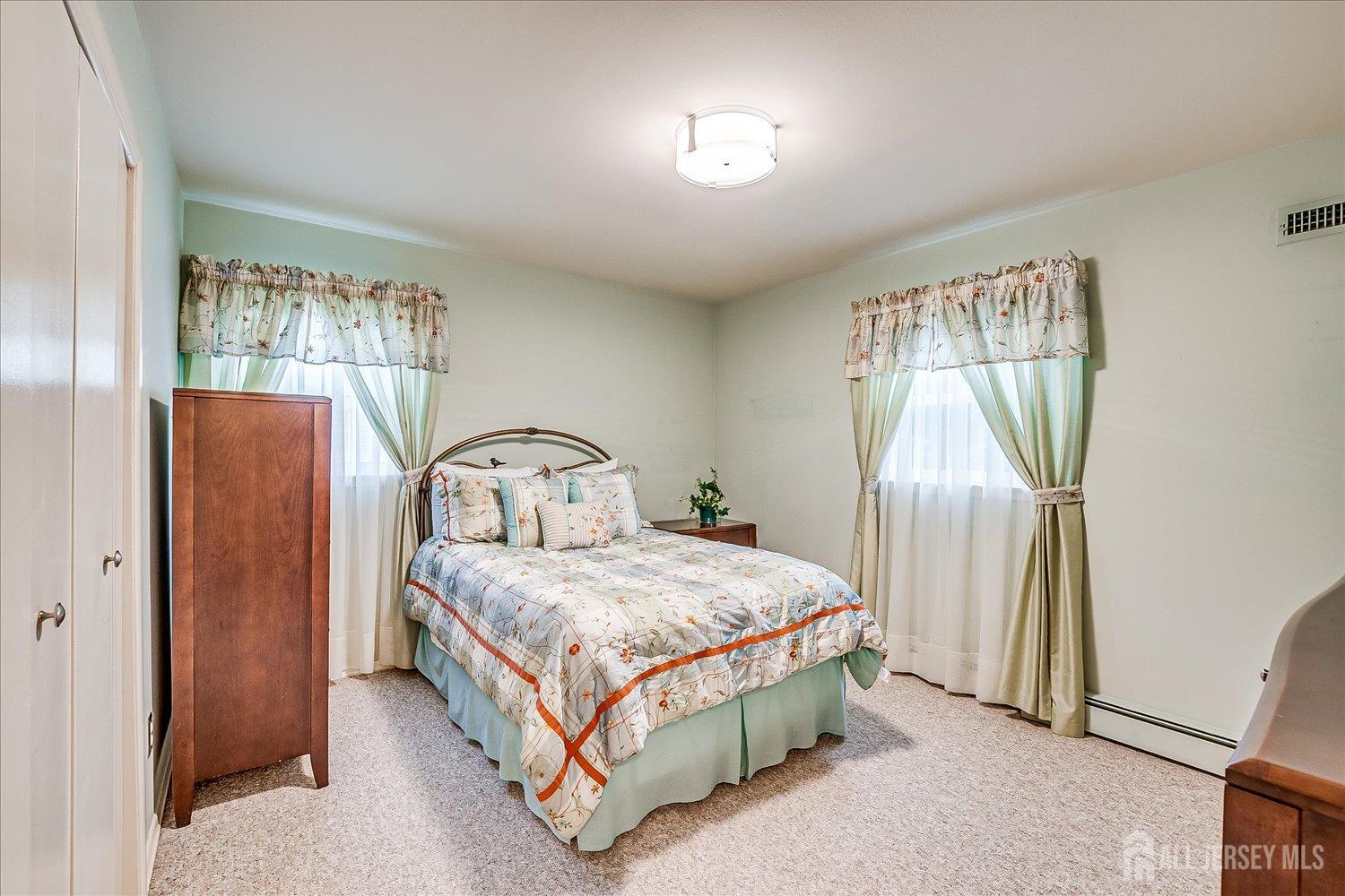 2 Dellview Drive, Edison, New Jersey image 39