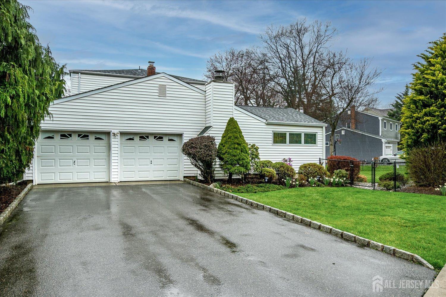 2 Dellview Drive, Edison, New Jersey image 50