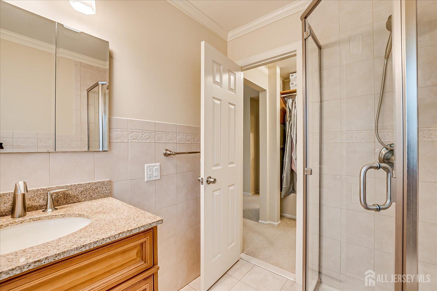 2 Dellview Drive, Edison, New Jersey image 38