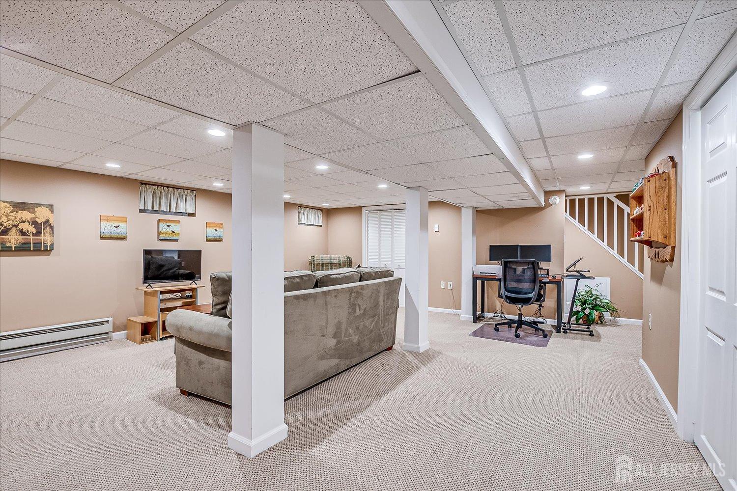 2 Dellview Drive, Edison, New Jersey image 47