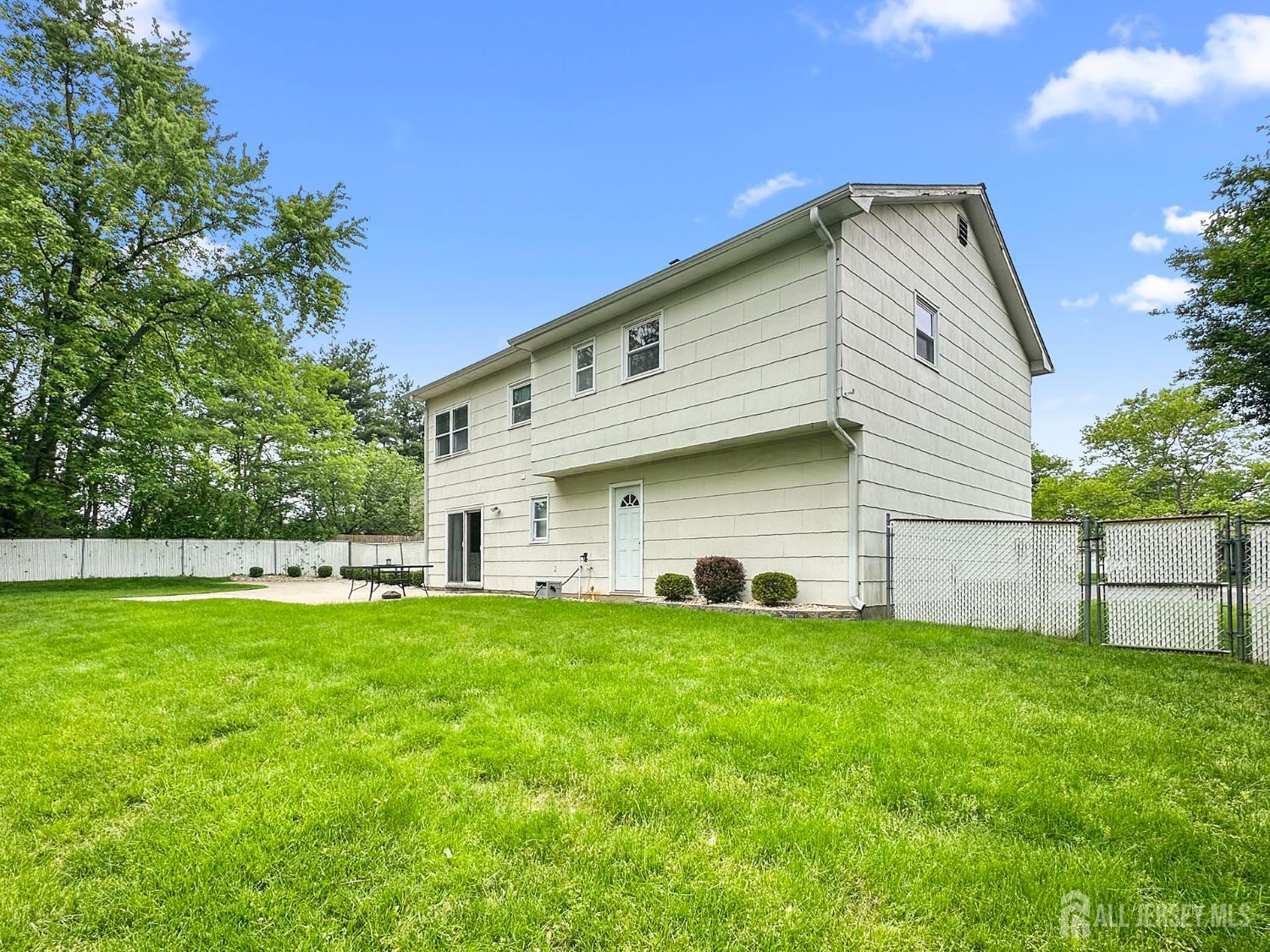 12 Dana Estates Drive, Old Bridge, New Jersey image 39