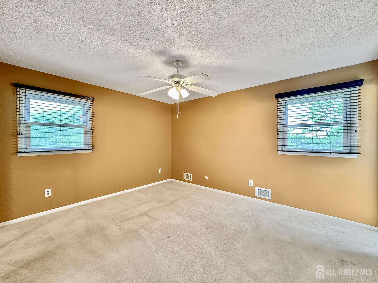 12 Dana Estates Drive, Old Bridge, New Jersey image 23