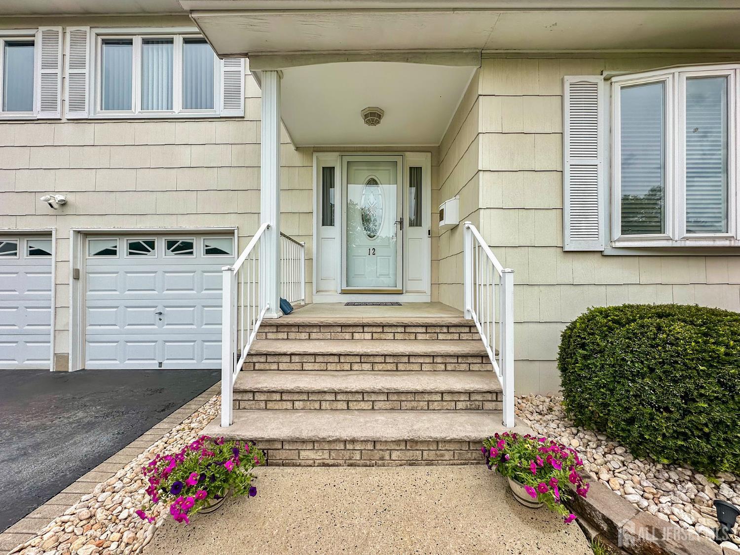 12 Dana Estates Drive, Old Bridge, New Jersey image 4