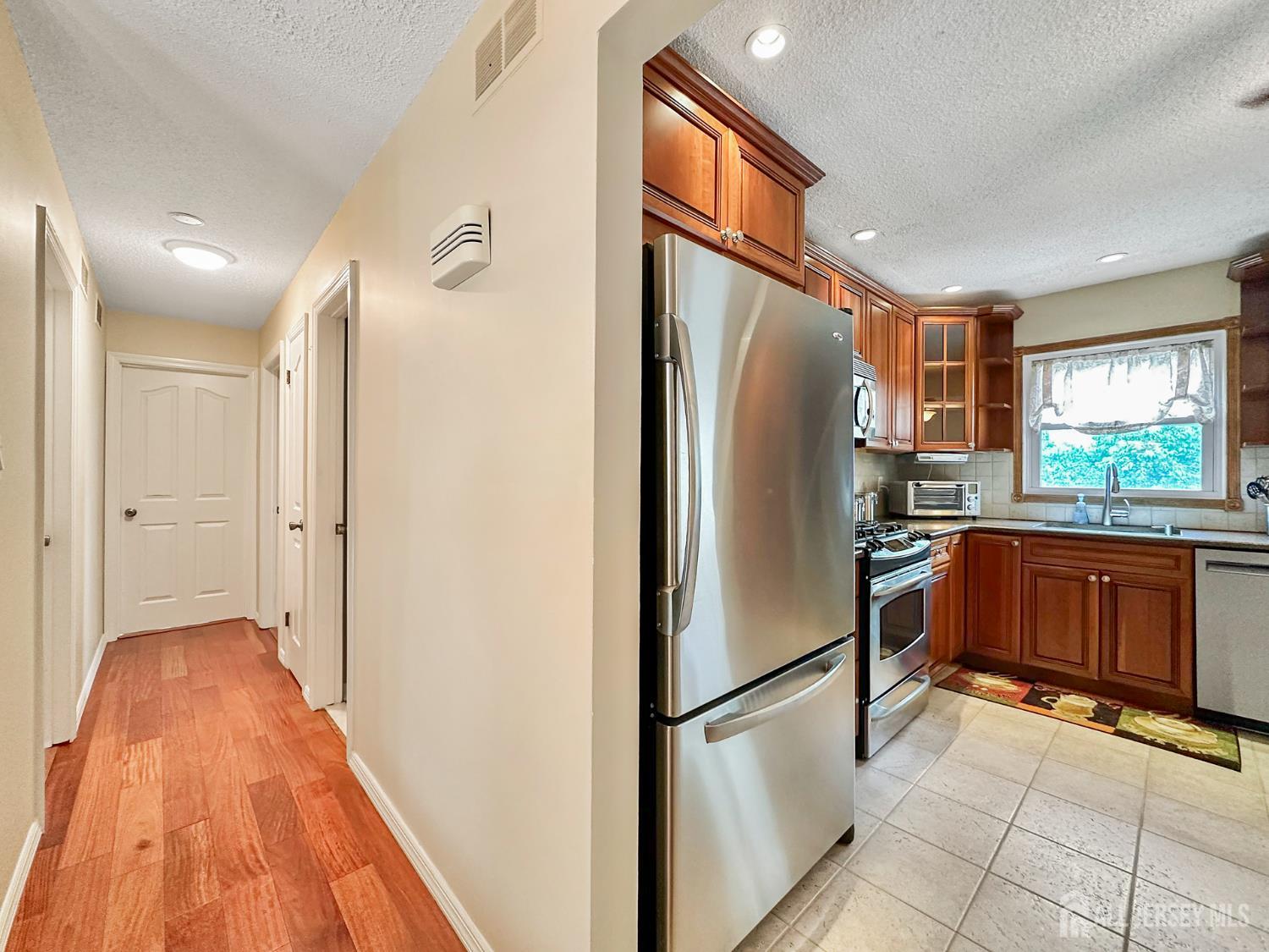 12 Dana Estates Drive, Old Bridge, New Jersey image 7