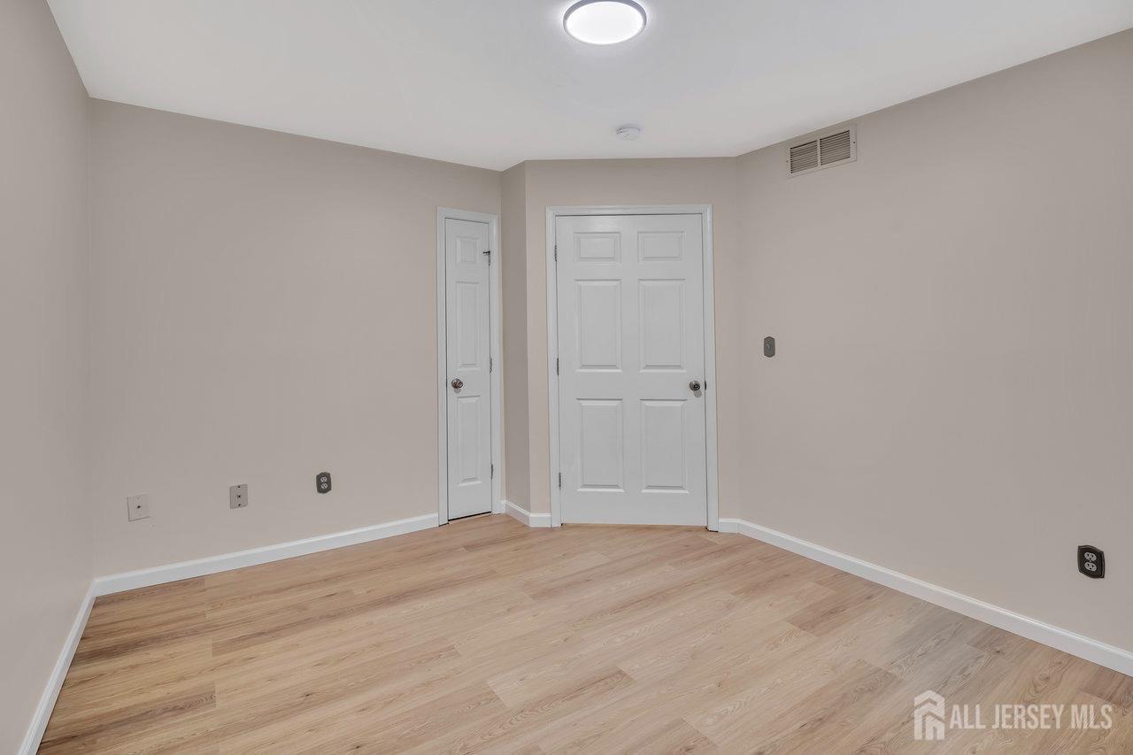 4517 Birchwood Court, North Brunswick, New Jersey image 19