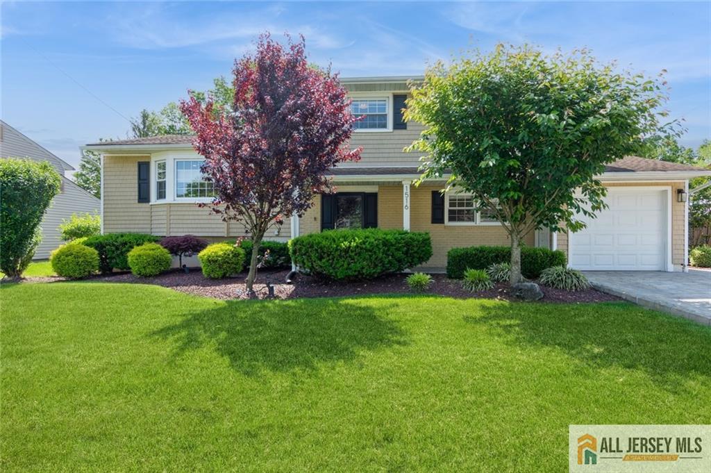 1516 N Indian Place, North Brunswick, New Jersey image 2