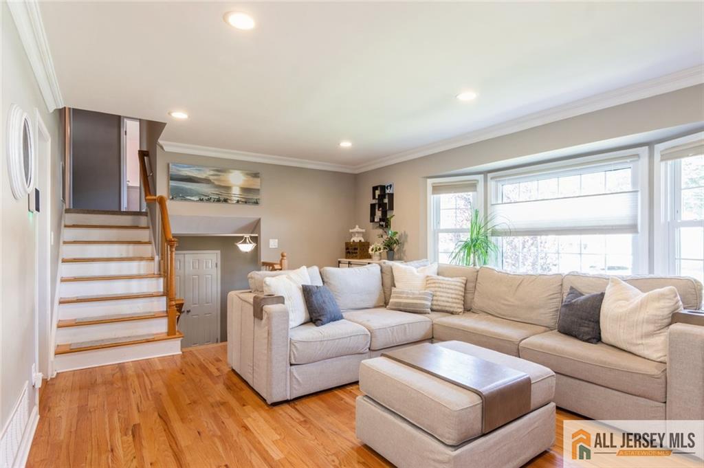 1516 N Indian Place, North Brunswick, New Jersey image 15