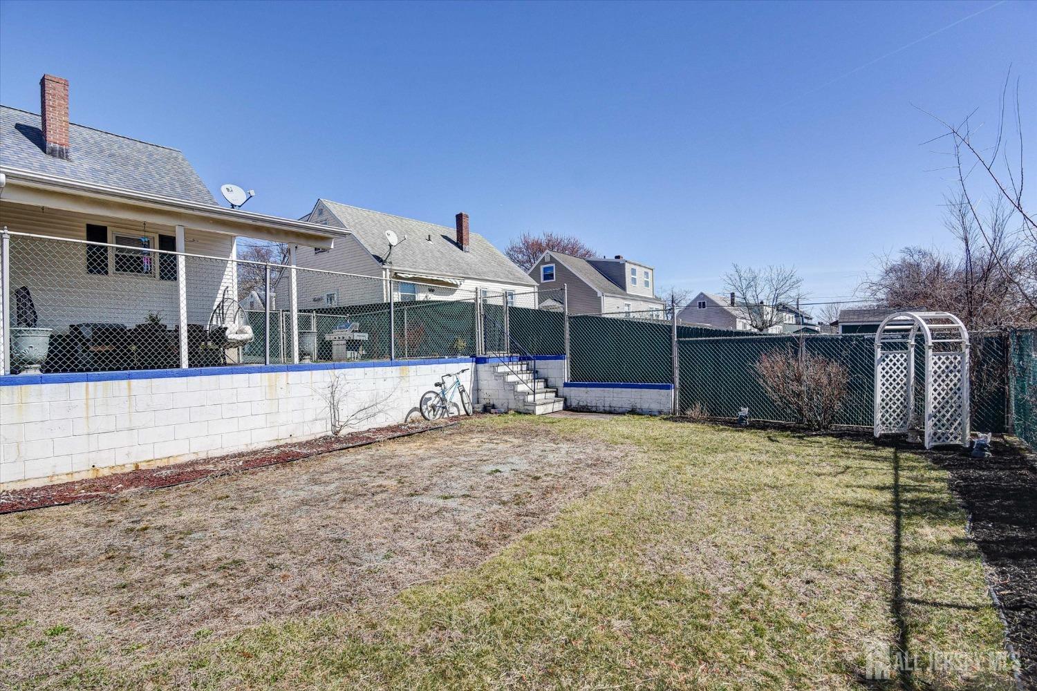 77 Buchanan Avenue, Parlin, New Jersey image 36