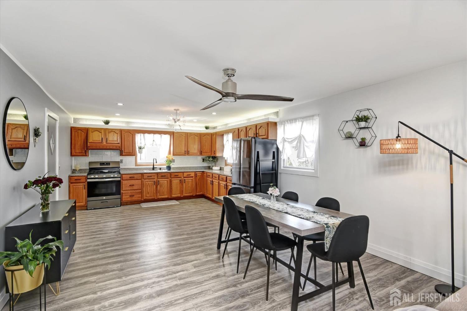 77 Buchanan Avenue, Parlin, New Jersey image 14