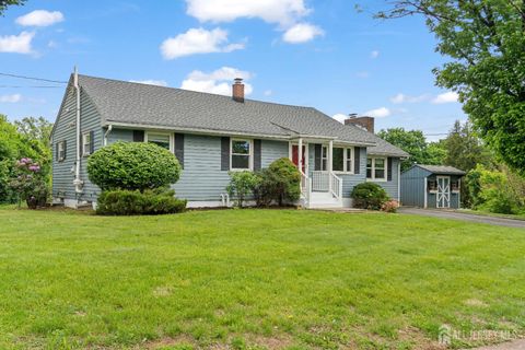 Homes For Sale - 5 Willow Avenue<br/> Middlesex County, Piscataway, NJ 08854