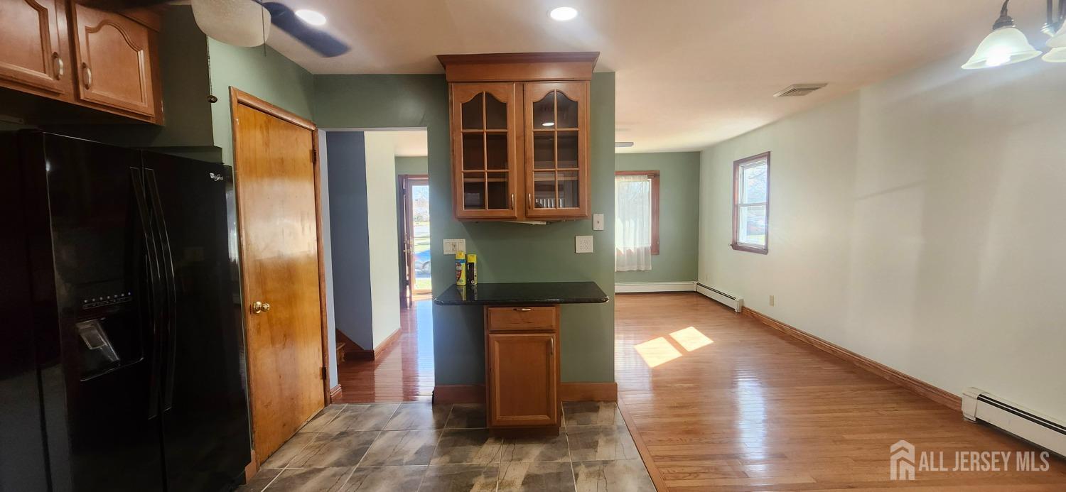242 Hamilton Boulevard, Piscataway, New Jersey image 50