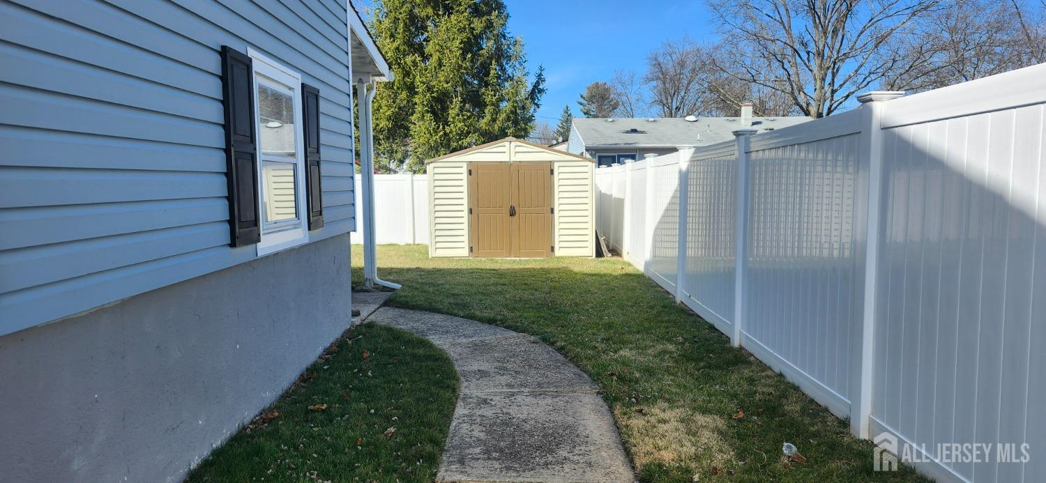 242 Hamilton Boulevard, Piscataway, New Jersey image 40