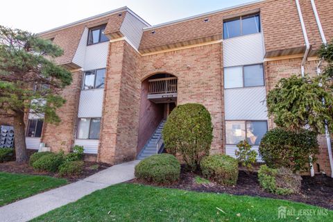 Condo For Sale - 1614 Edison Glen Terrace<br/> Middlesex County, Edison, NJ 08837
