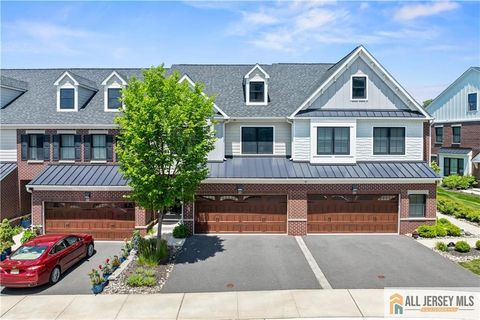 Condo For Sale - 21 Riverwalk<br/> Middlesex County, Plainsboro, NJ 08536