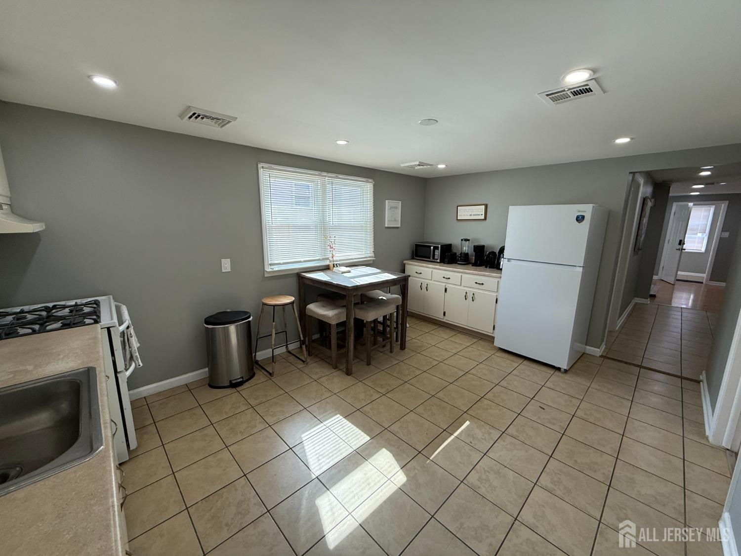 1026 Riverton Street, North Brunswick, New Jersey image 2