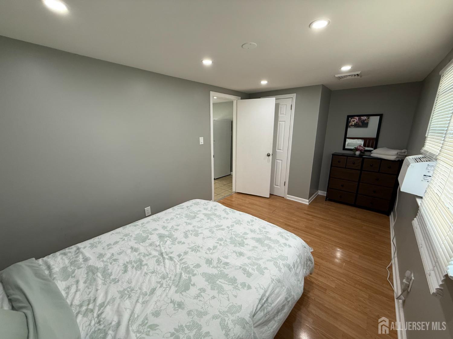 1026 Riverton Street, North Brunswick, New Jersey image 10