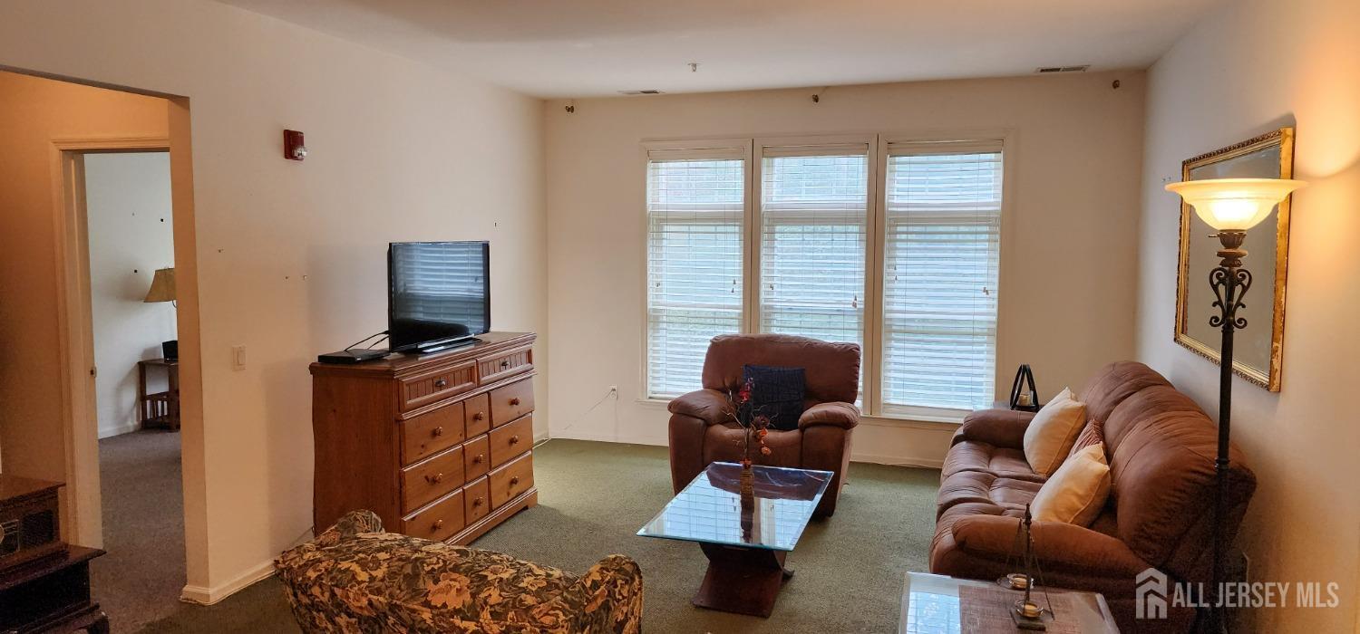2207 Cedar Village Boulevard, East Brunswick, New Jersey image 13