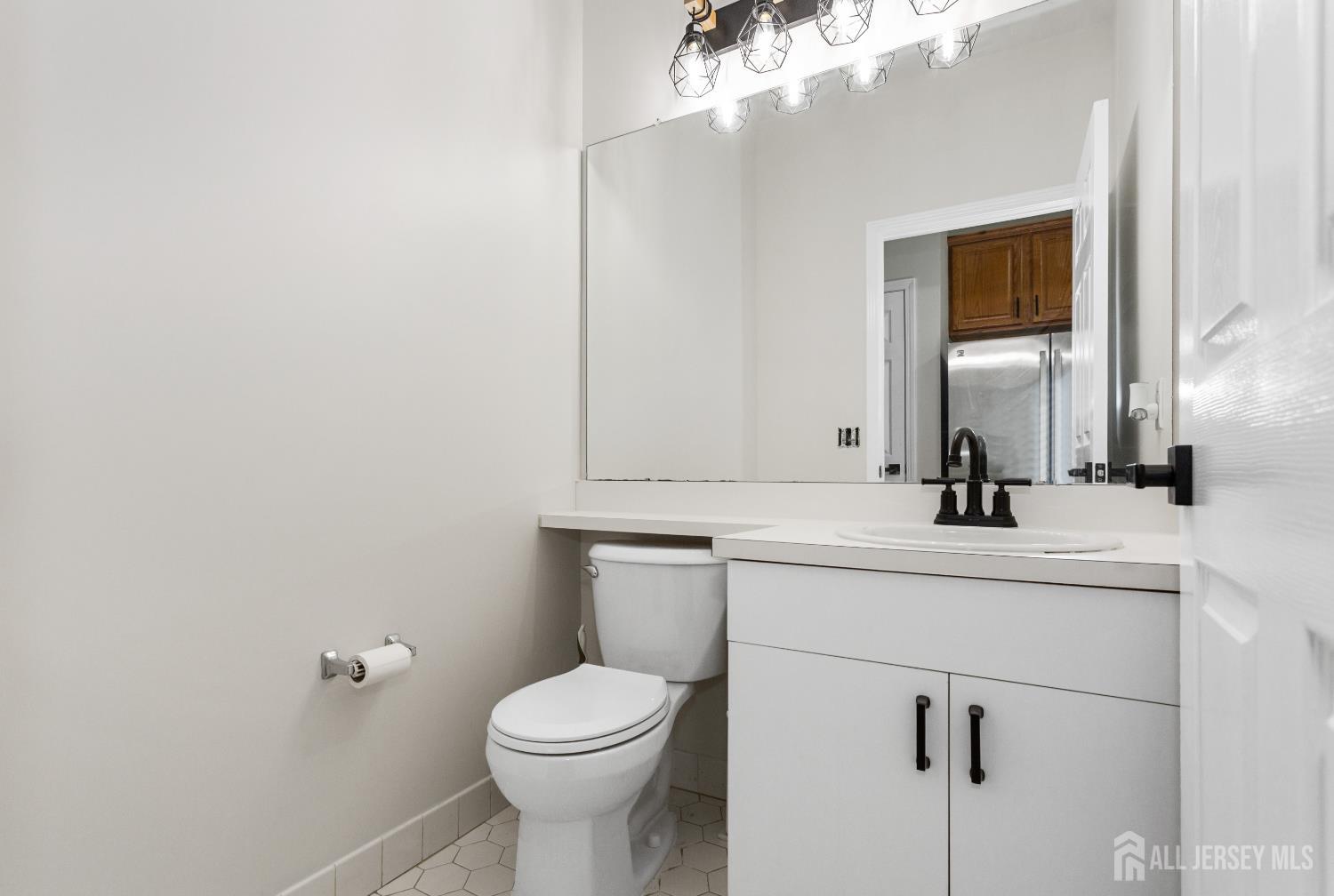 52 Straton Court, Sayreville, New Jersey image 19