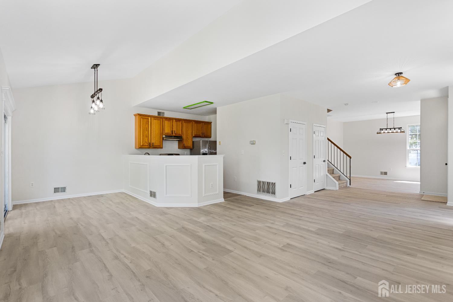 52 Straton Court, Sayreville, New Jersey image 10