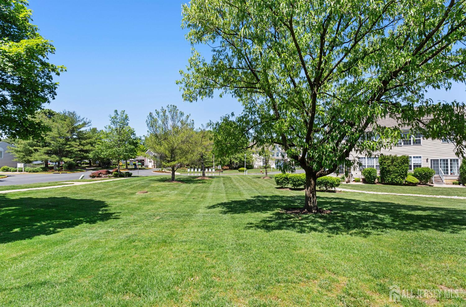 52 Straton Court, Sayreville, New Jersey image 9