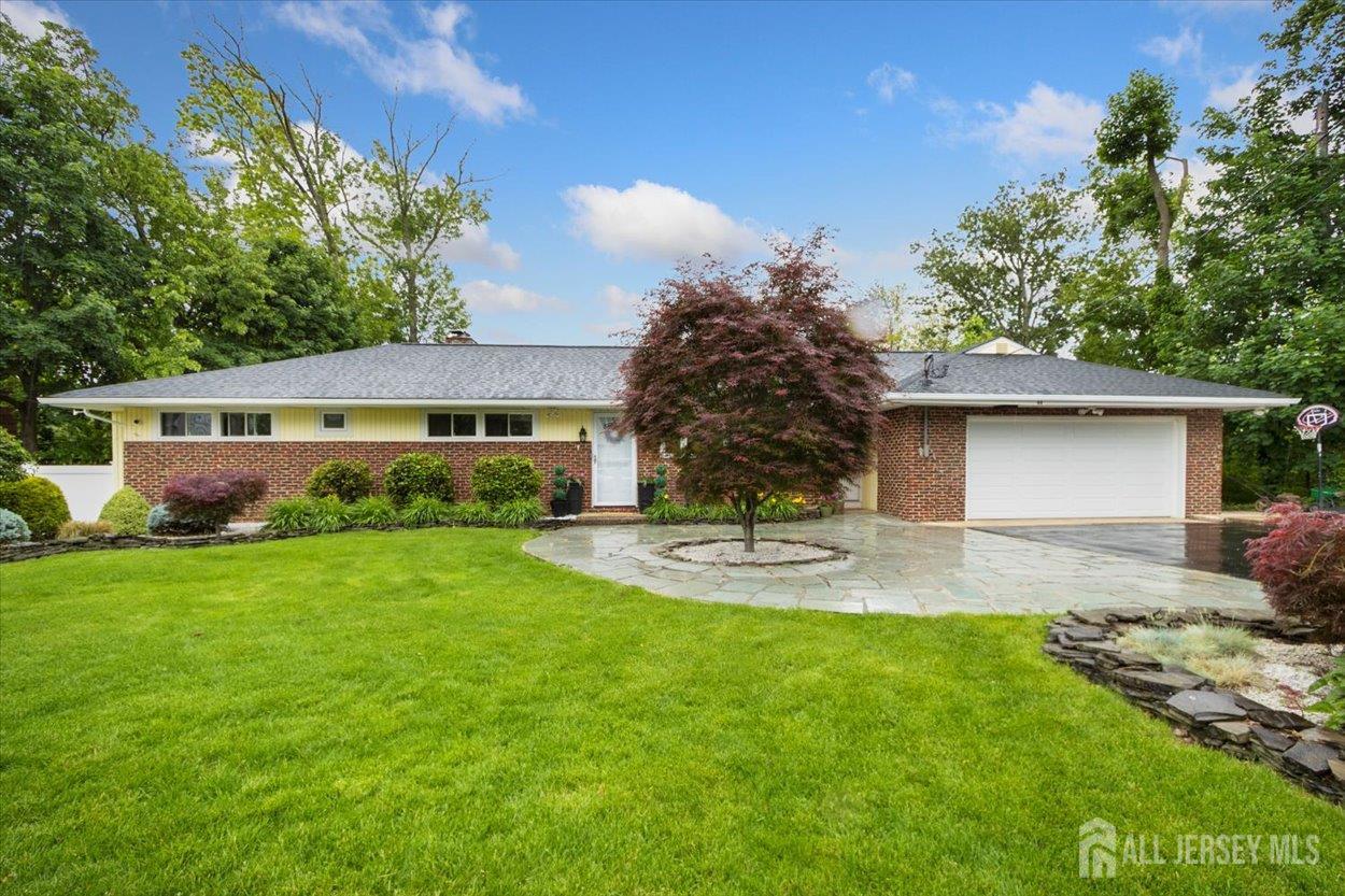 44 Lakeside Drive, Piscataway, New Jersey image 1